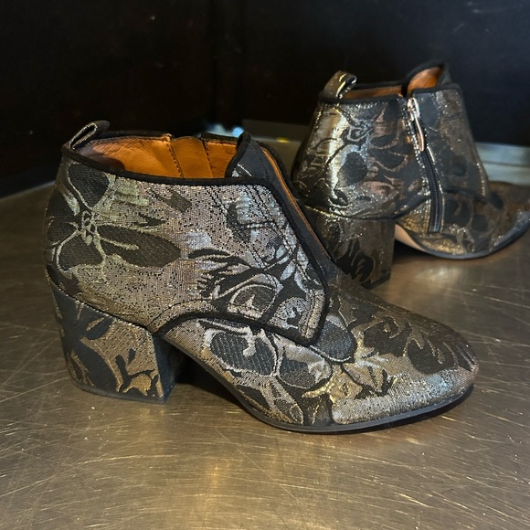 Sarto Shoes Women Size 6 Floral - Picture 7 of 12